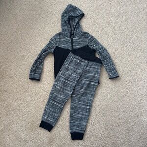 Jumping Beans Kids Gray and Black Hoodie and Jogger Set Size 5
